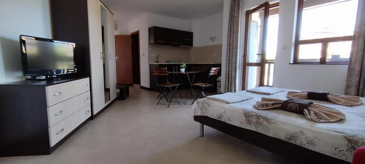 Pearl Apartments Sozopol